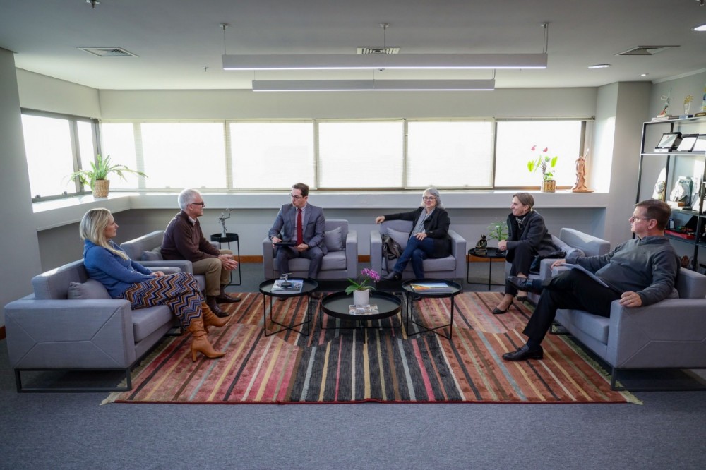 União Gaúcha solicita atuação do MPRS diante da omissão legislativa estadual quanto à regulamentação do índice e data de reajuste das pensões concedidas sem paridade e integralidade