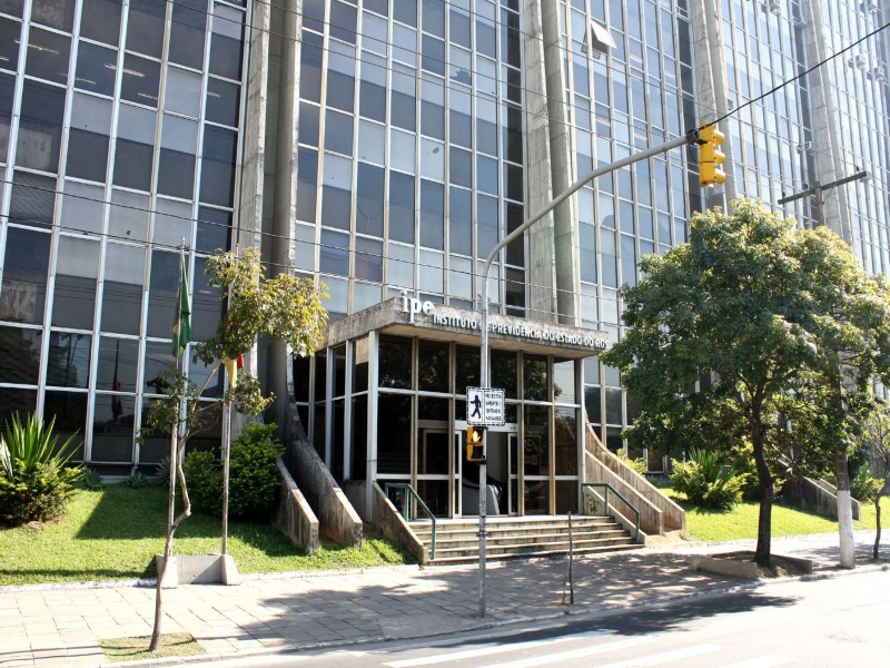 Prédio do IPE ainda não estará liberado para atendimento externo nesta quinta-feira